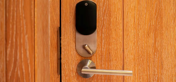 Automatic Locking Door Knob Dana Point